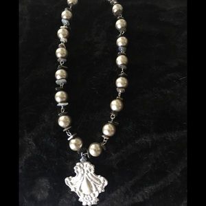 Pearl, stone and silver necklace